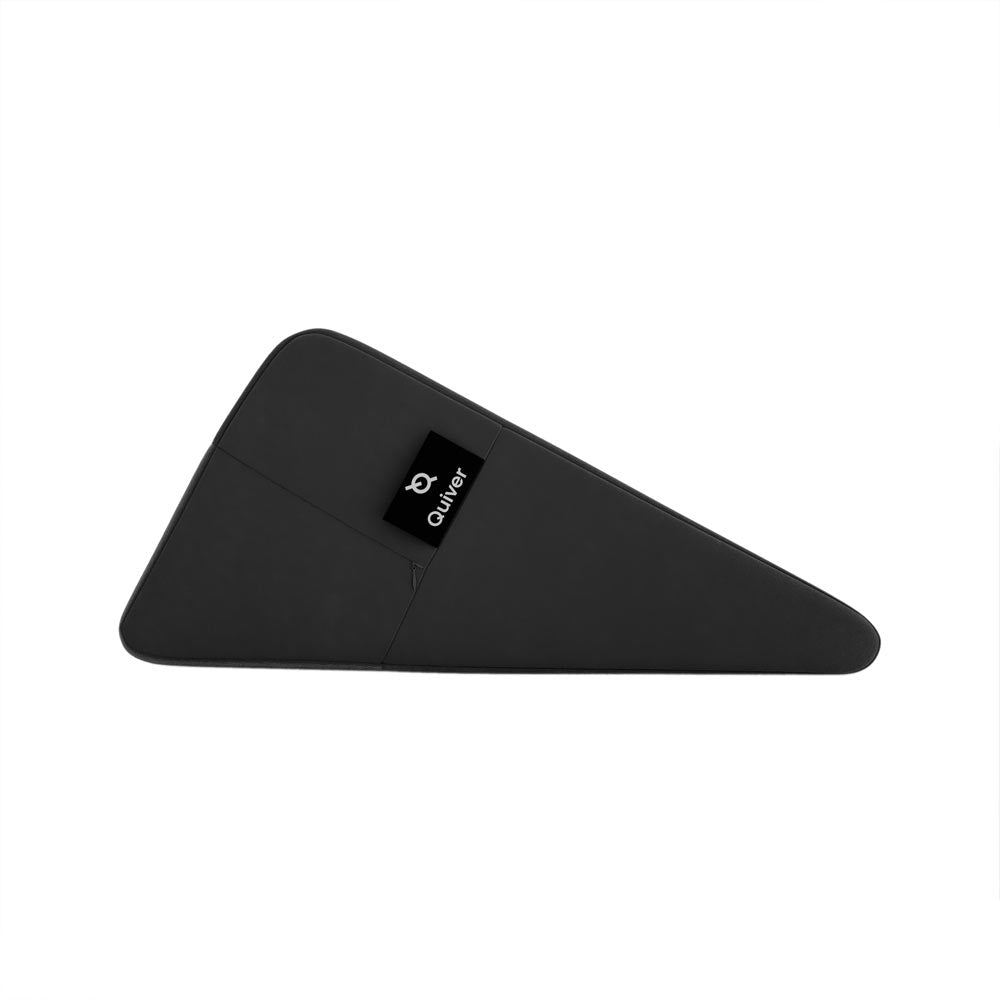 Positioning pillow – Quiver Edge Wedge Velvet Midnight Black